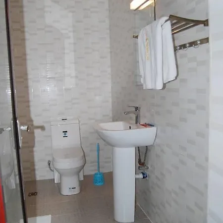 Hotel Gold Crown 3*